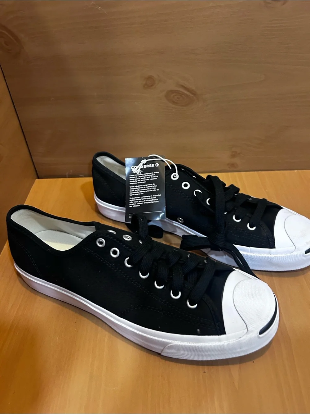 Converse brand new